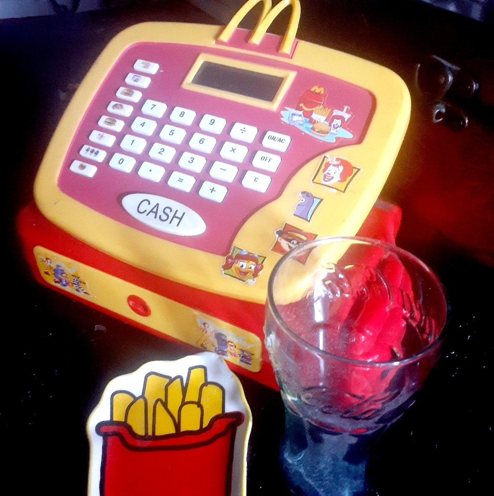 McDonald's cash register, ketchup plate,coke glass